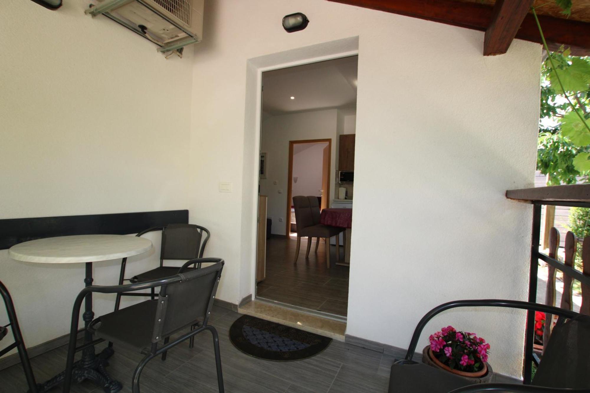 Apartments Green Garden Labinci Phòng bức ảnh